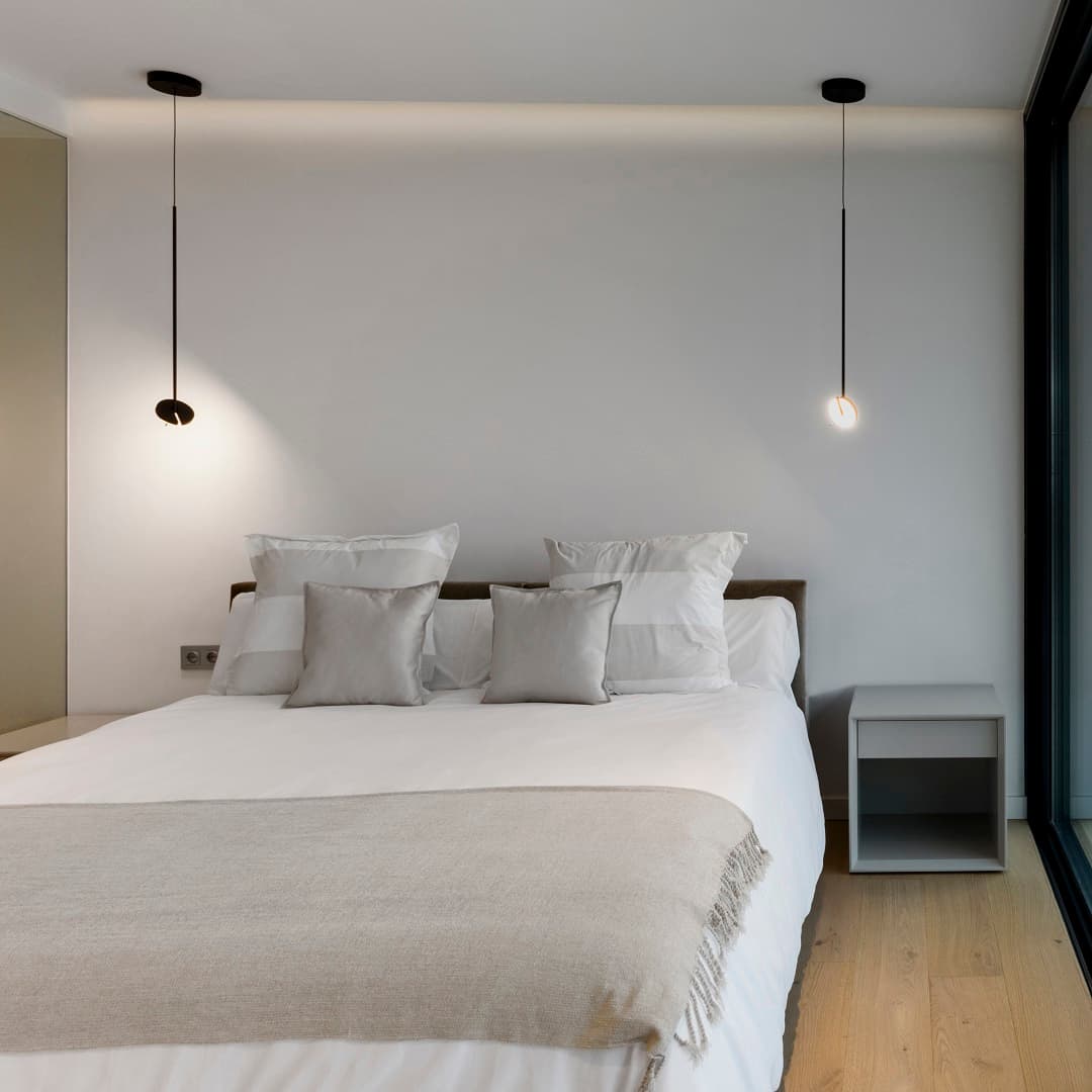 Rolla 1 Light Pendant in Matte Black-img-4