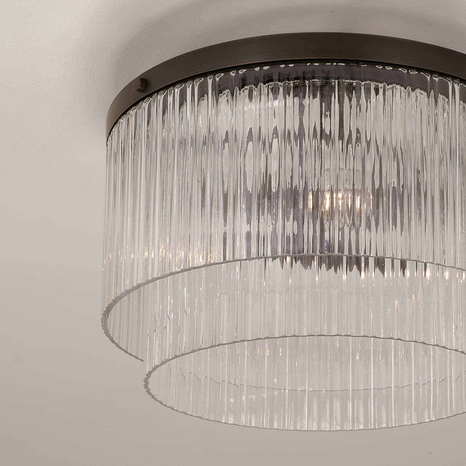 Mia 3 Light Pendant in Oiled Bronze-img-3