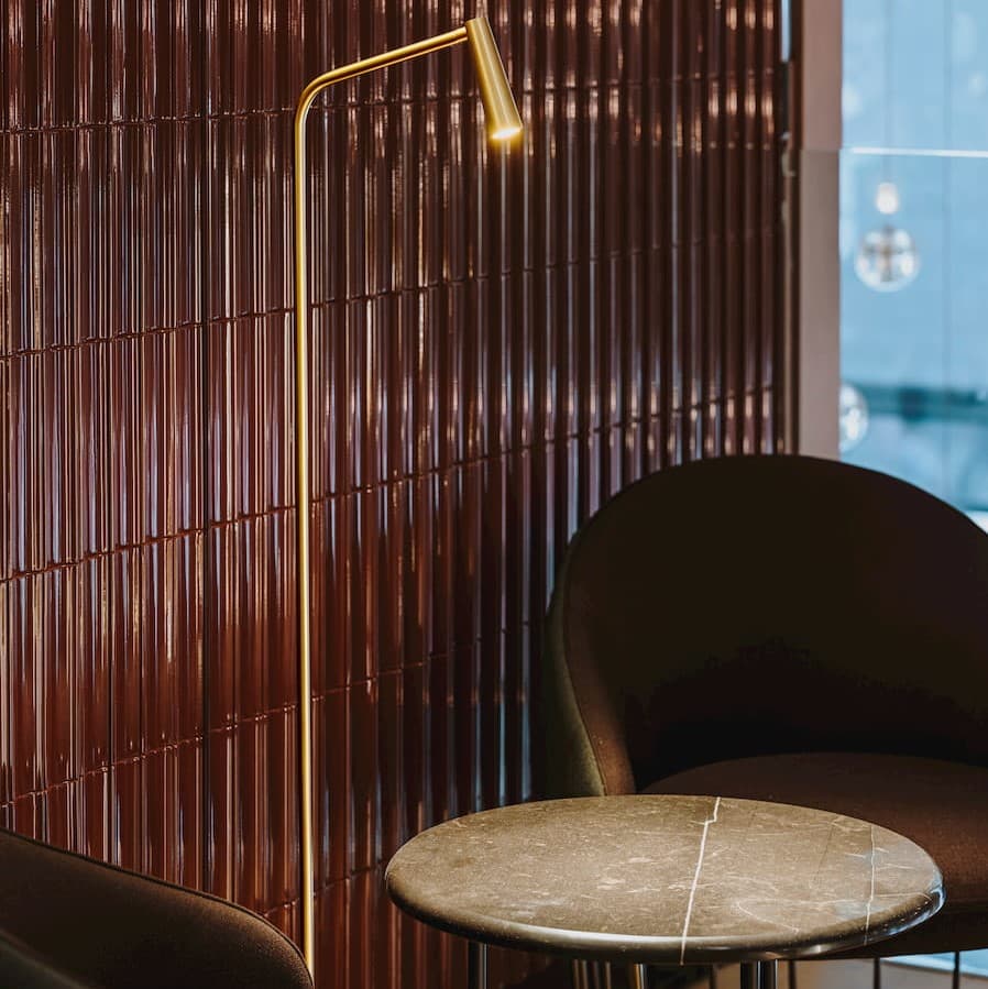 Turin LED Floor Lamp in Gold-img-1