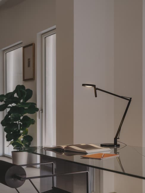 Marlin LED Table Lamp in Textured Black-img-8