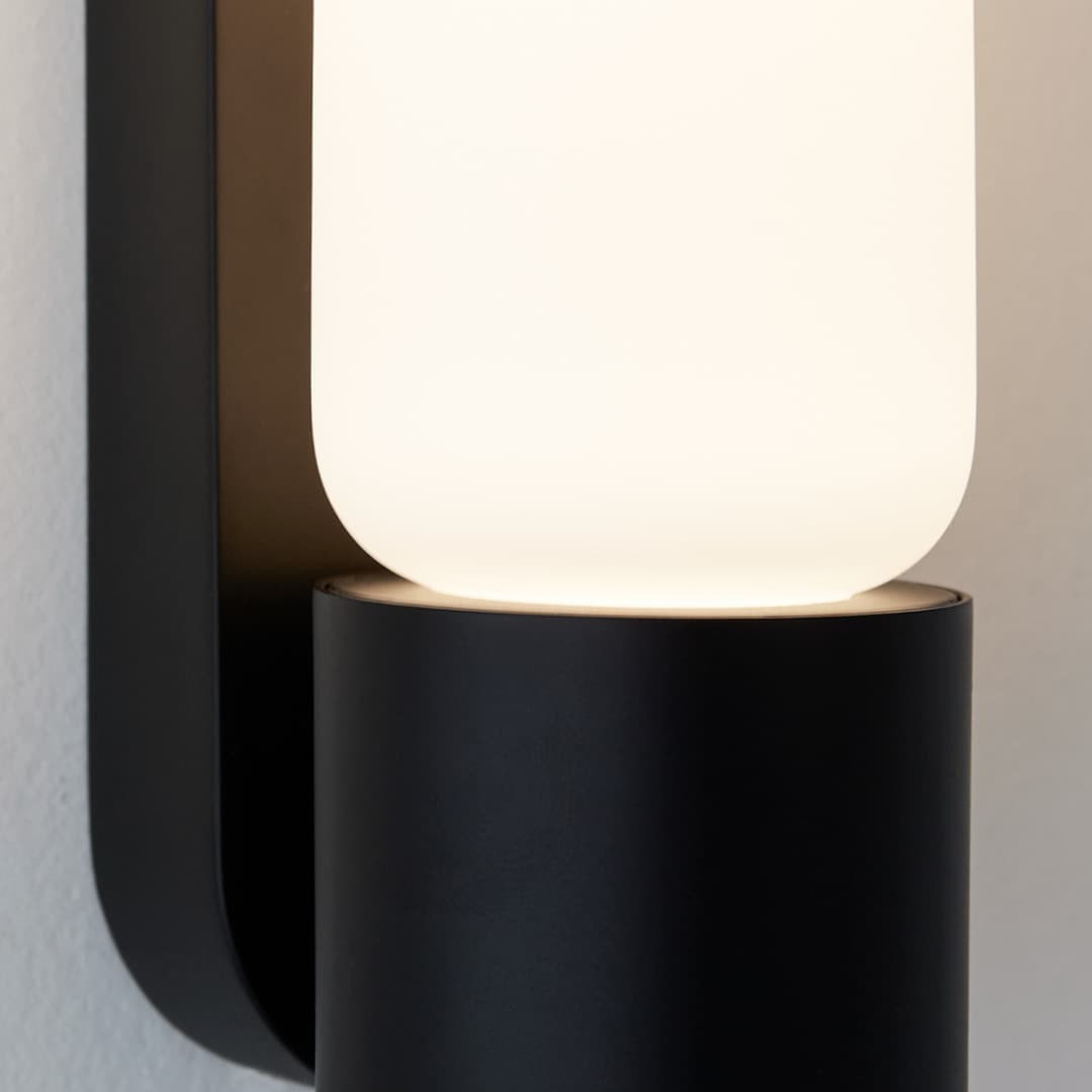 Deon LED Vanity Light in Black-img-2