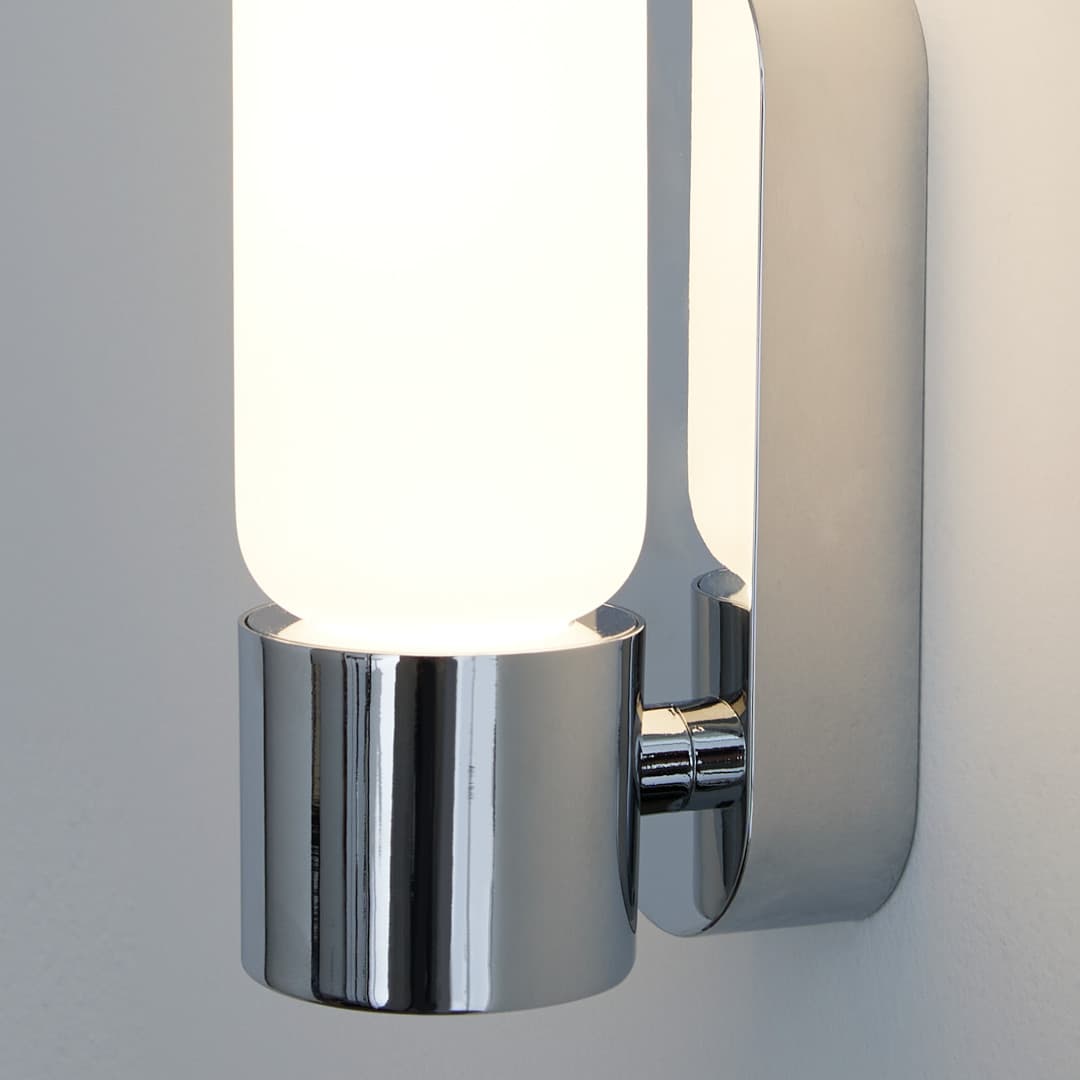 Deon LED Vanity Light in Chrome-img-2