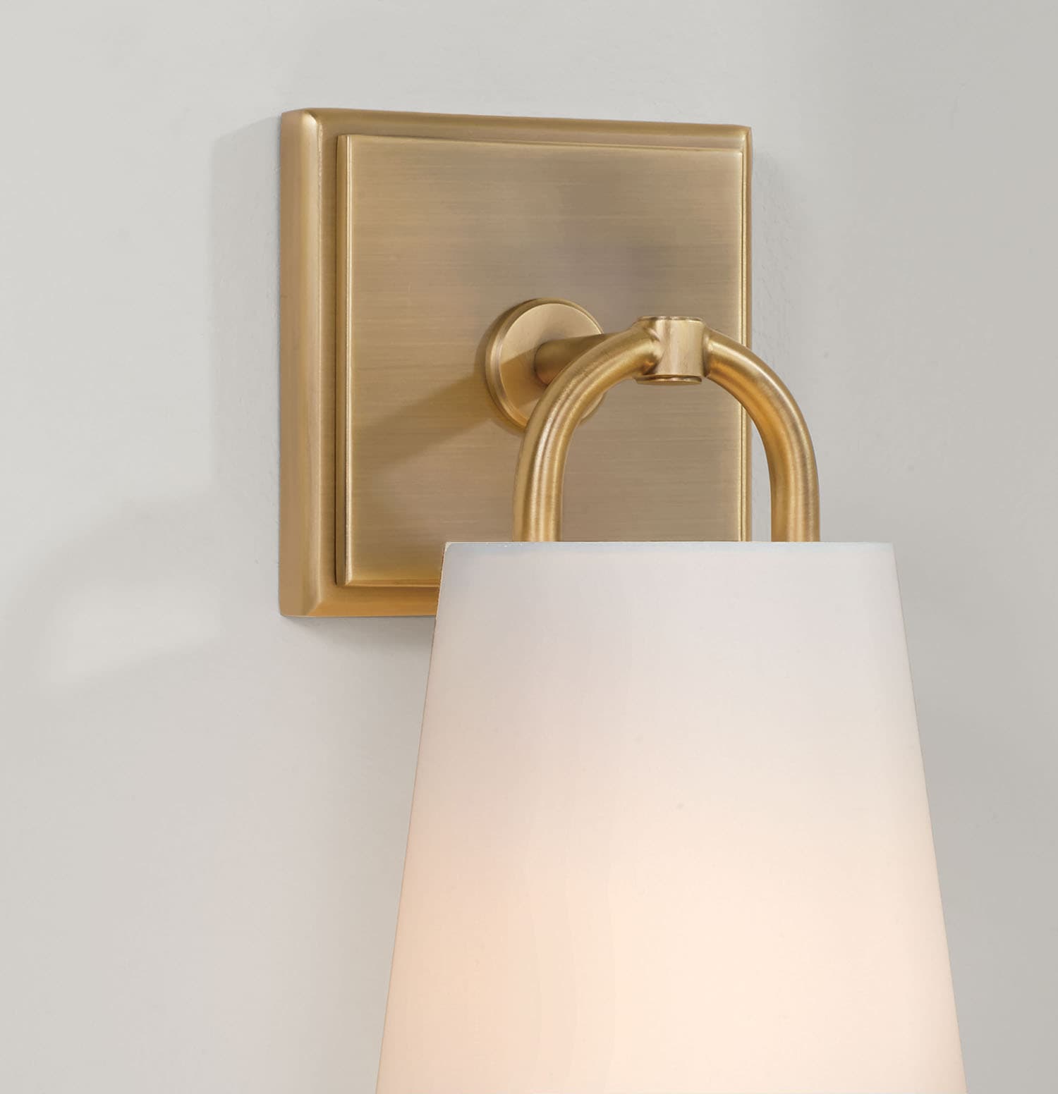 Winnie 1 Light Wall Light in Aged Brass-img-5