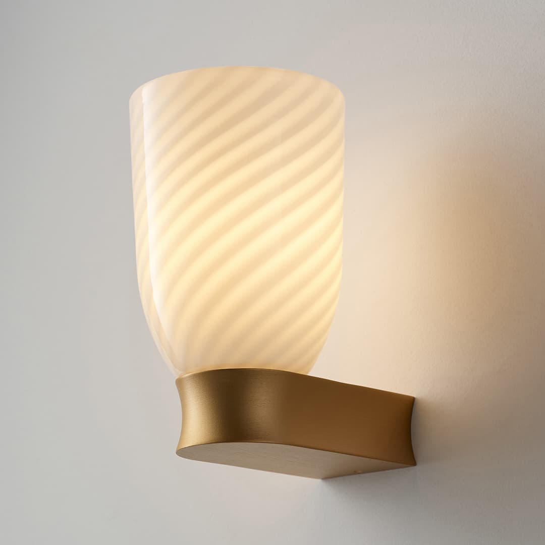 Contessa 1 Light Wall Light in Brushed Gold & Rigadin Glass -img-1