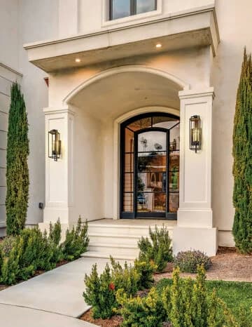 Fox Exterior Wall Lantern | Custom Lighting
